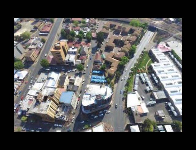 3,700M² BUILDING FOR SALE IN FORDSBURG